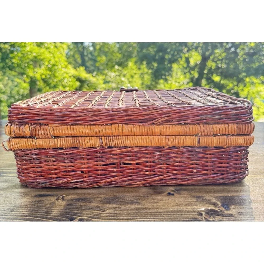 Wicker Picnic Basket Woven Storage Basket w Handle Latch Vintage Style 13.5" - Picture 12 of 12